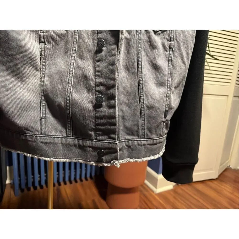 CALVIN KLIEN JEAN JACKET
